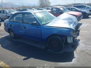  Salvage Hyundai ACCENT