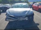 Toyota Camry Se Image 11