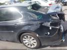 Toyota Camry Le Image 4