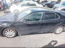 Toyota Camry Le Image 13