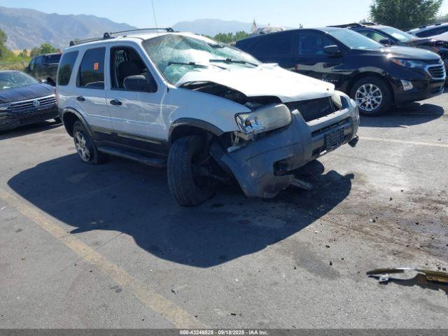  Salvage Ford Escape