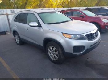  Salvage Kia Sorento