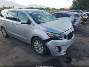  Salvage Kia Sedona