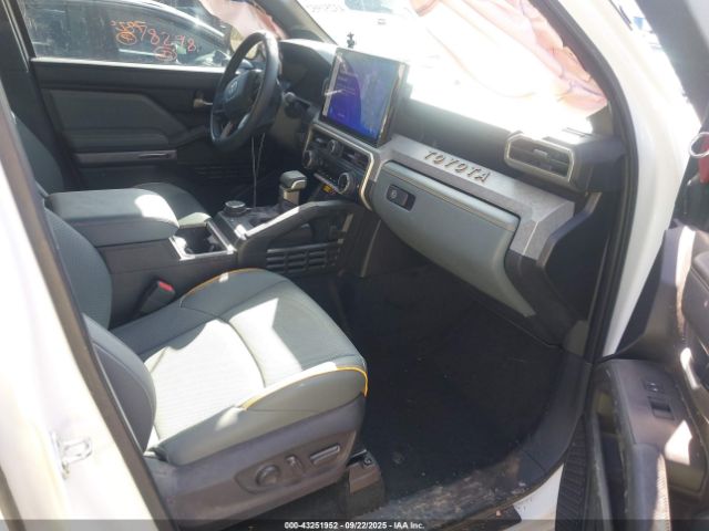 Toyota Tacoma Trailhunter Image 7