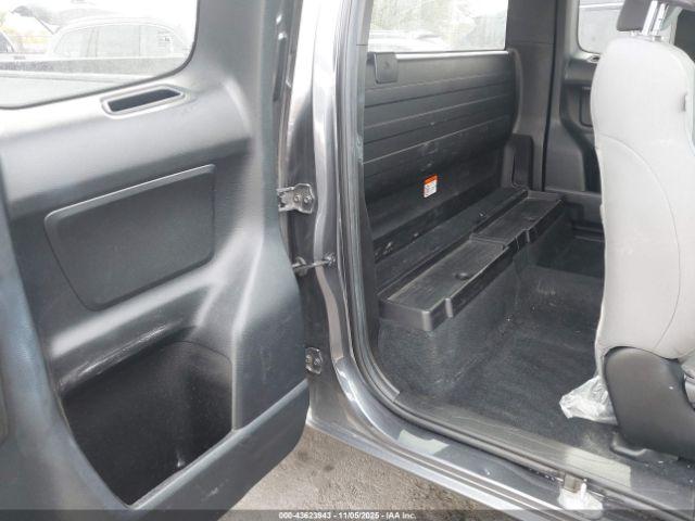 Toyota Tacoma Sr Image 7