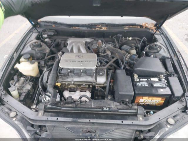 Lexus Es 300 Image 8