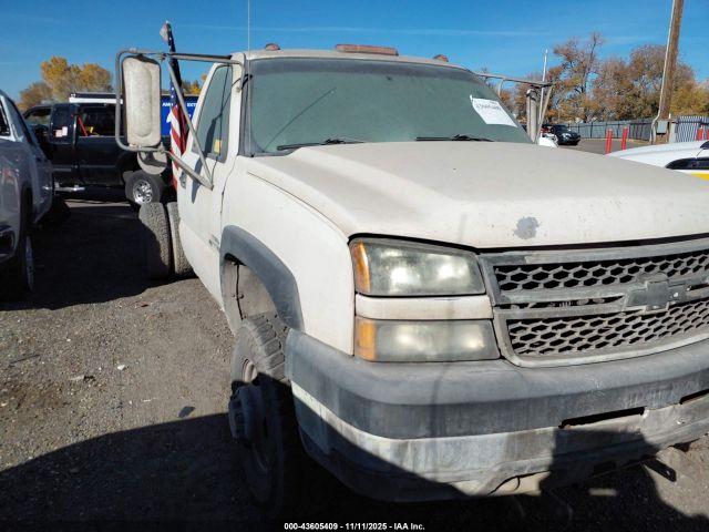  Salvage Chevrolet Silverado 3500