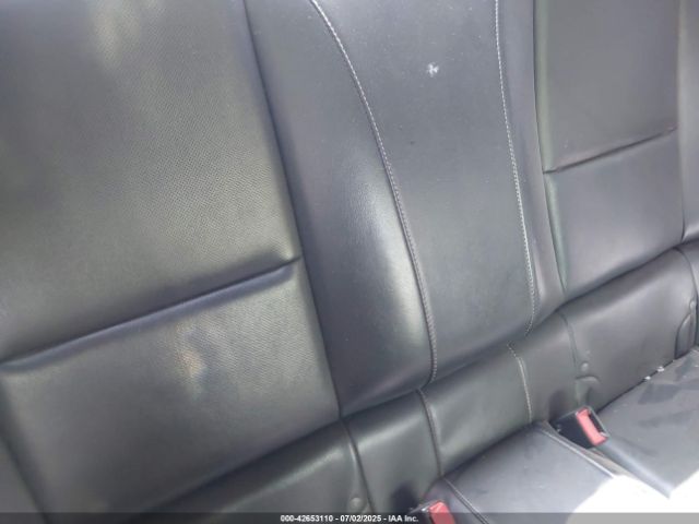 Chevrolet Camaro 2lt Image 12