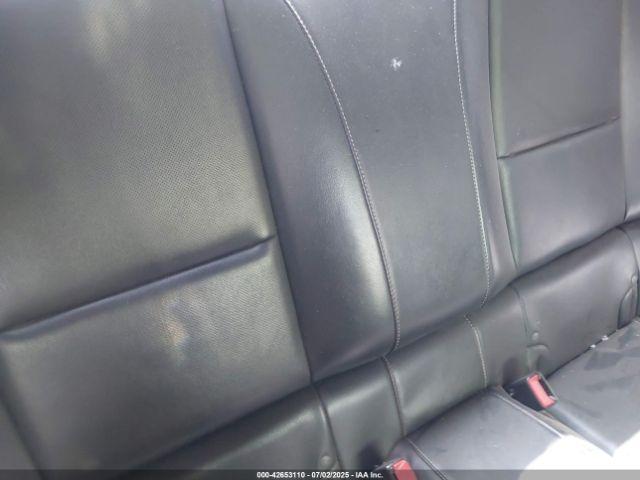 Chevrolet Camaro 2lt Image 12