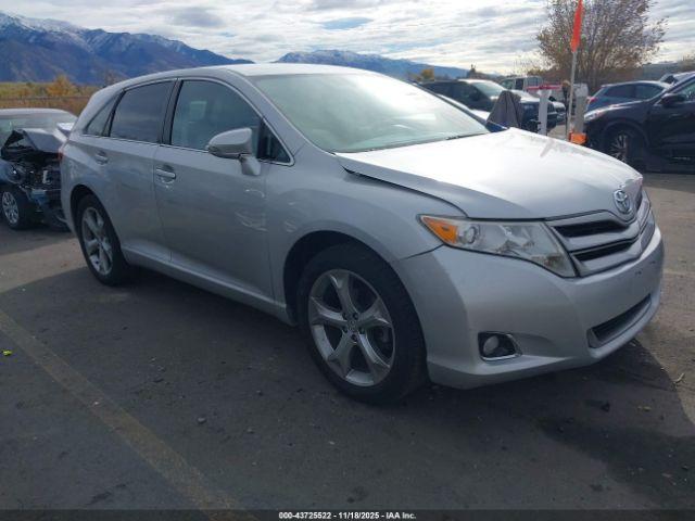  Salvage Toyota Venza