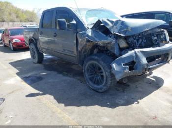 Salvage Nissan Titan