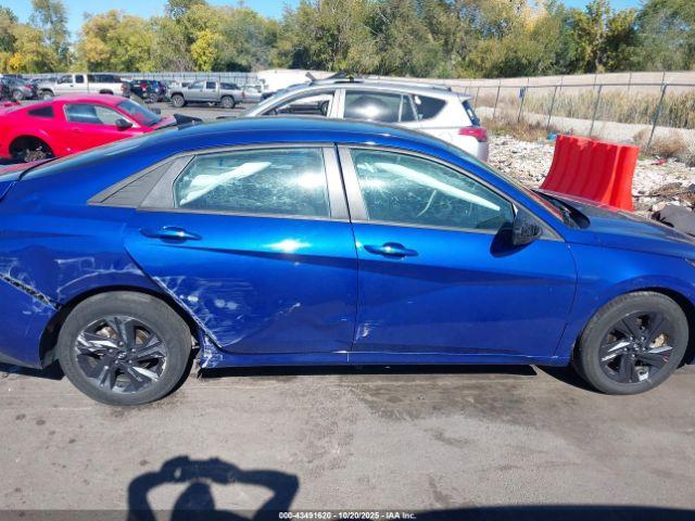 Hyundai ELANTRA Sel Image 11