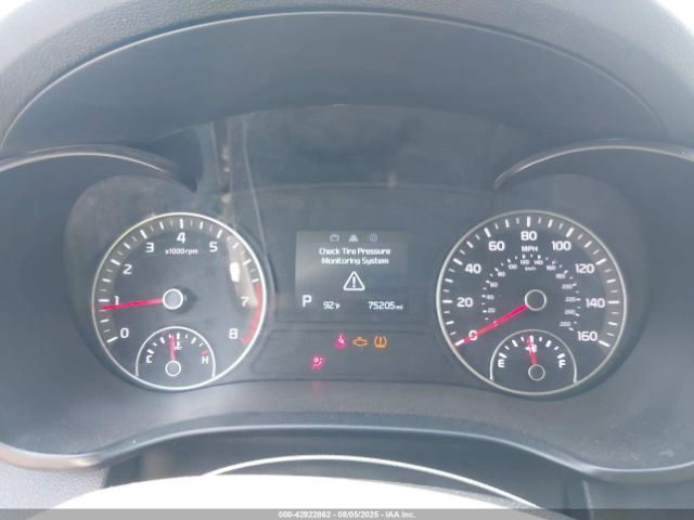 Kia Optima Lx Image 6