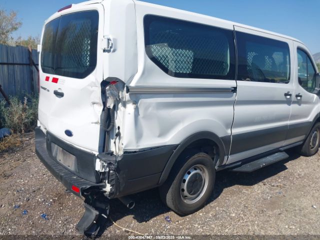 Ford Transit Image 2