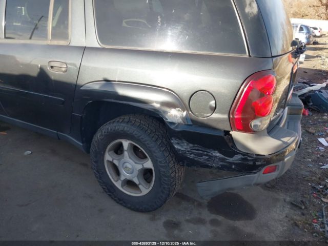 Chevrolet Trailblazer Ls Image 7