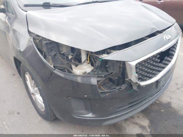 Kia Sedona Lx Image 12