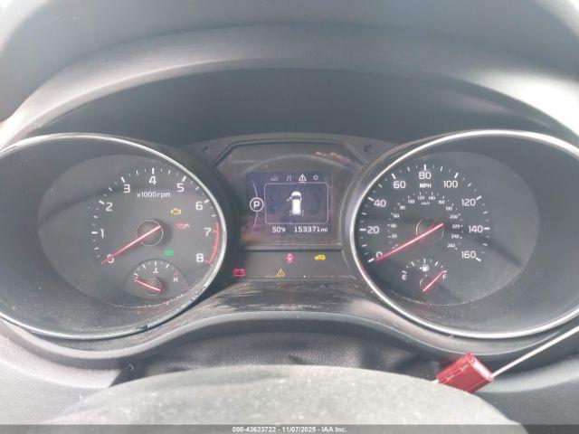 Kia Sedona Lx Image 3