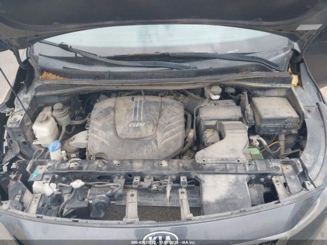 Kia Sedona Lx Image 14