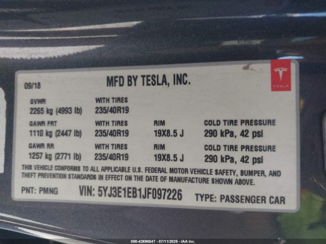 Tesla Model 3 Image 3