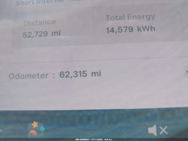 Tesla Model 3 Image 13