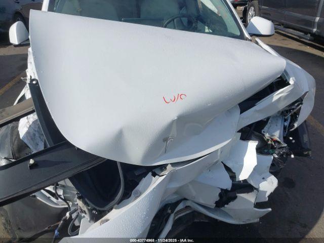 Tesla Model Y Long Range Dual Motor All-wheel Drive Image 12