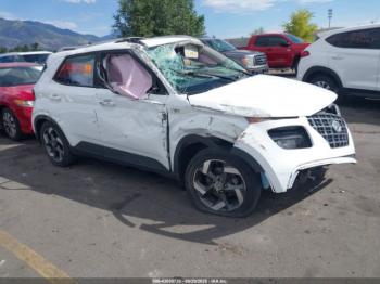  Salvage Hyundai VENUE