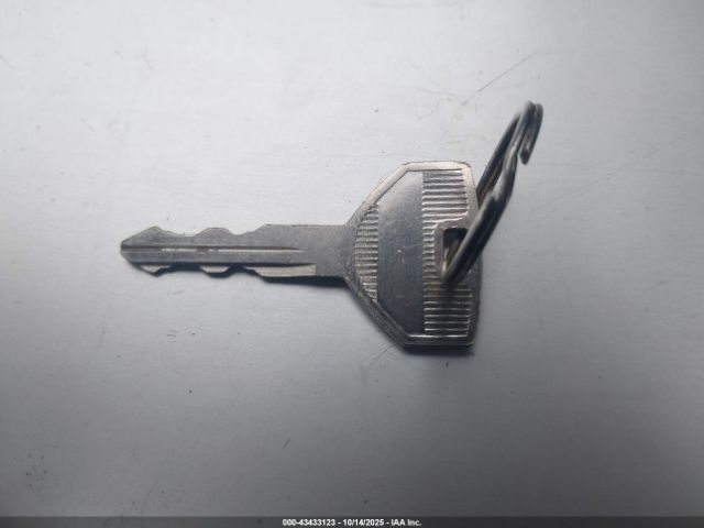 Chrysler LHS Image 10