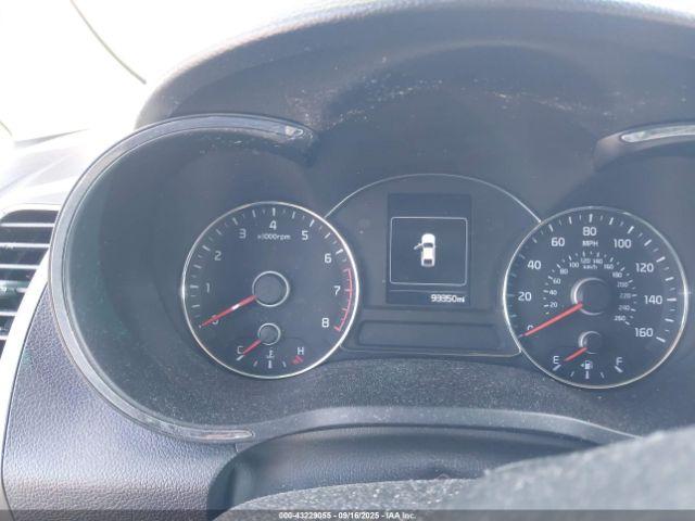 Kia Forte Lx Image 7