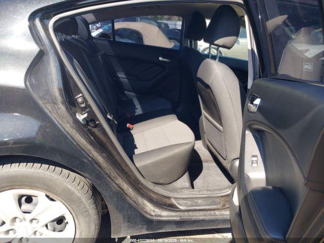 Kia Forte Lx Image 13