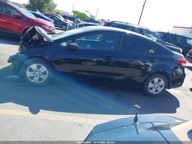 Kia Forte Lx Image 15