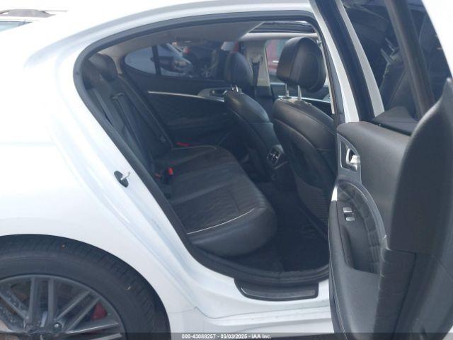 Genesis G70 3.3t Advanced Image 13