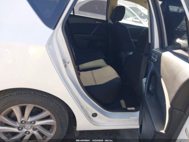 Mazda Mazda3 I Touring Image 4