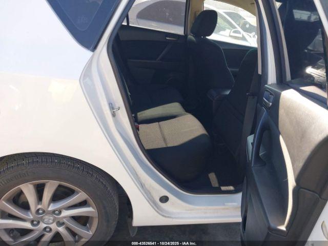 Mazda Mazda3 I Touring Image 4