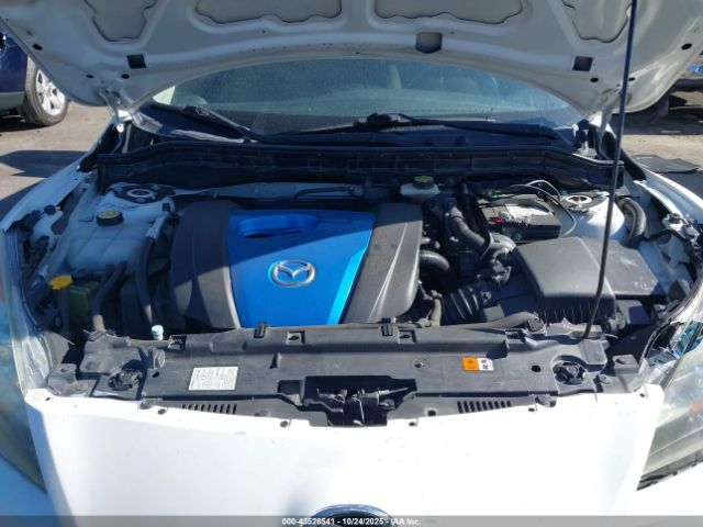 Mazda Mazda3 I Touring Image 3