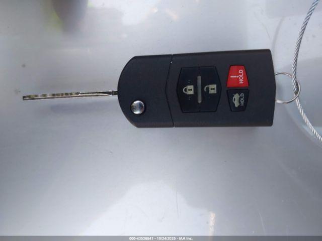 Mazda Mazda3 I Touring Image 5