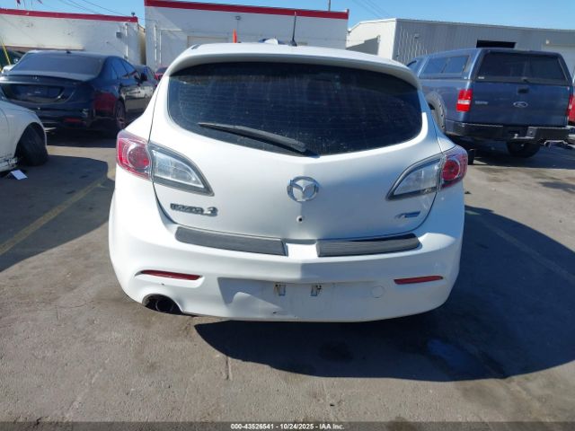 Mazda Mazda3 I Touring Image 9