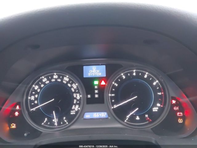 Lexus Is Image 4
