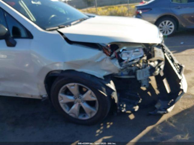 Subaru Forester 2.5i Image 4