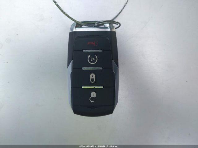 Ram 1500 Laramie  4x4 6'4 Box Image 9