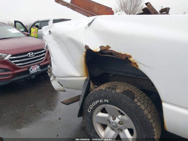 Dodge Ram 1500 Image 10