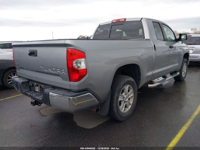 Toyota Tundra Sr5 5.7l V8 Image 3