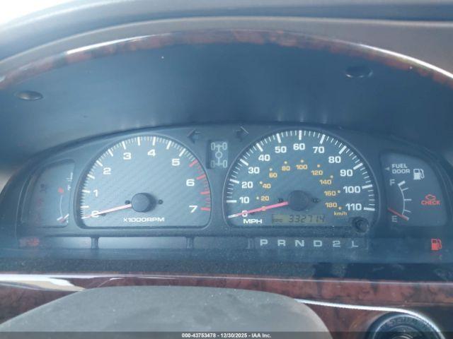 Toyota 4Runner Limited V6 Image 10