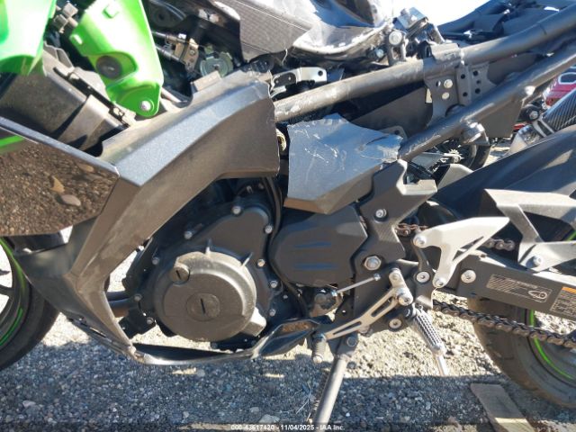 Kawasaki Ex400 Image 7