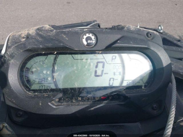 Can-Am Outlander Max Limited 1000r Image 6