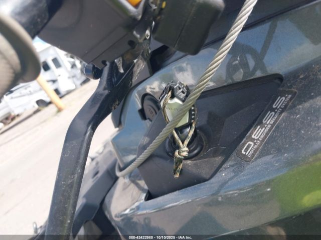 Can-Am Outlander Max Limited 1000r Image 9