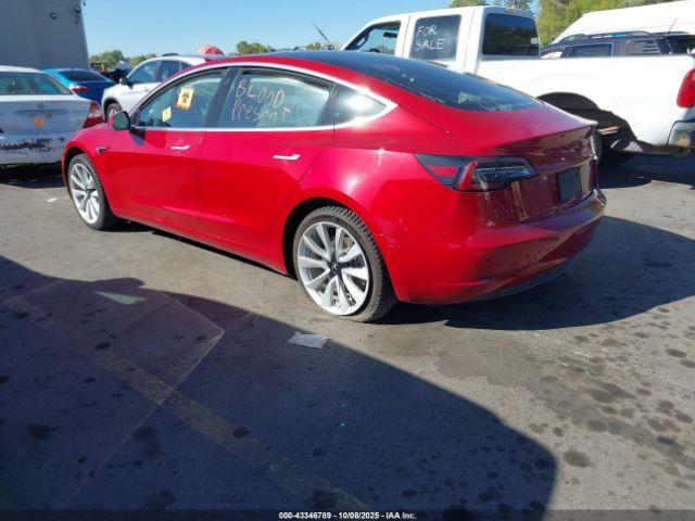 Tesla Model 3 Image 15