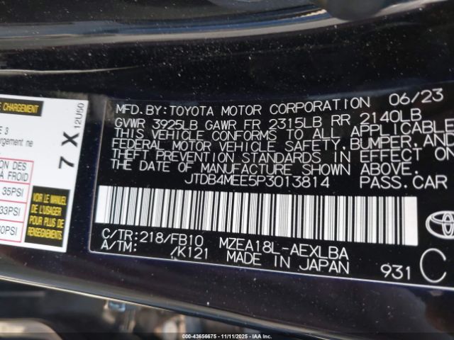 Toyota Corolla Le Image 8