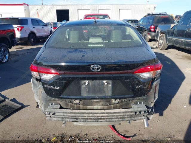 Toyota Corolla Le Image 11