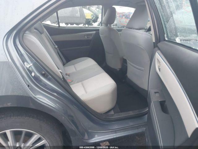 Toyota Corolla Le Plus Image 10