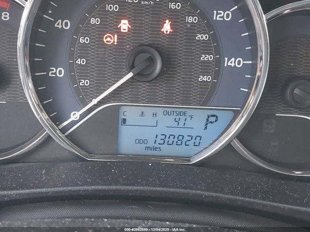 Toyota Corolla Le Plus Image 13